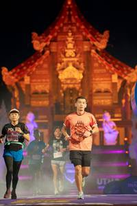 BIB: 035
                            <button type="button" onclick="openModal(22469124)" class="btn btn-primary btn-sm float-right btn-popup" data-toggle="modal" data-target=".modal-high-quality">
                        <i class="fas fa-shopping-cart"></i> Add to Cart
                    </button>
                                            <button type="button" onclick="isThisMe(22469124, true)" class="btn btn-success btn-sm float-right btn-popup btn-isme hidden" data-toggle="tooltip" data-placement="bottom" title="นี่คือรูปของคุณใช่ไหม คลิกที่นี่เพื่อเอาเข้าอัลบั้ม">
                        <i class="fas fa-plus"></i> Add to album
                    </button>
                    <button type="button" onclick="isThisMe(22469124, false)" class="btn btn-warning btn-sm float-right btn-popup btn-isnotme hidden">
                        <i class="fas fa-ban"></i> Remove from album
                    </button>